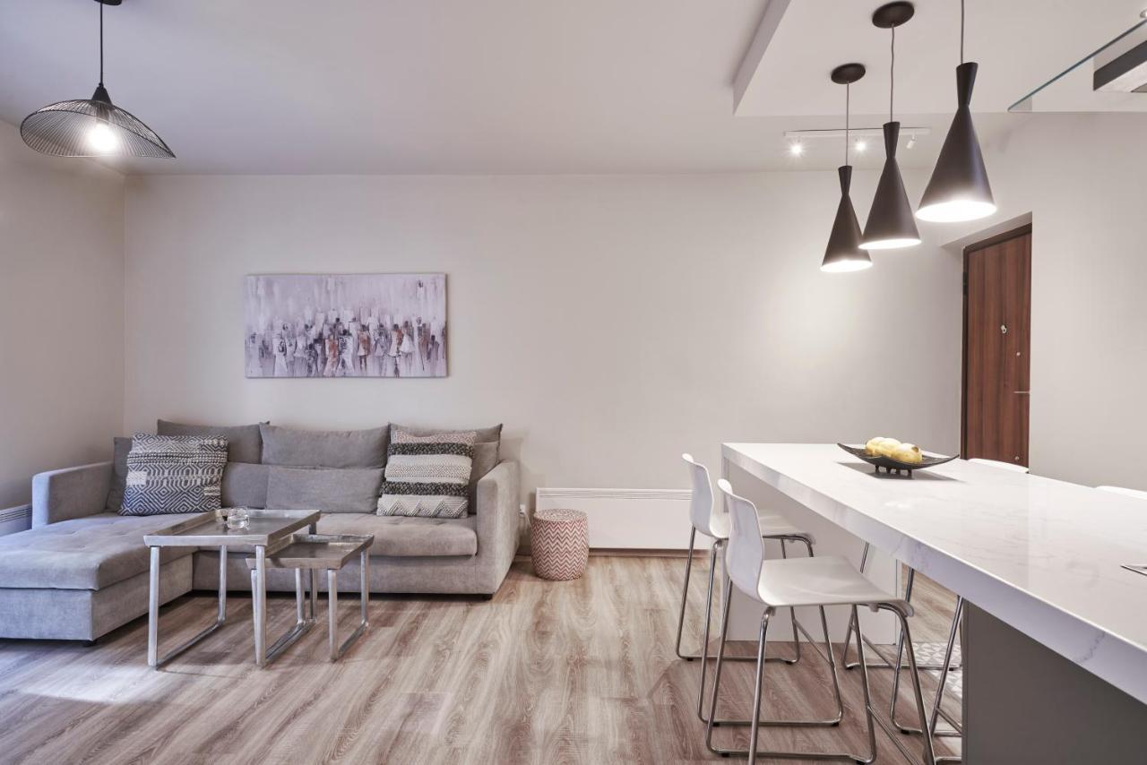 Charitos Iχ, Chic N Modern 2Bd Apt Athens Ngoại thất bức ảnh
