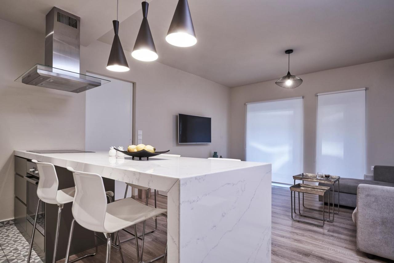Charitos Iχ, Chic N Modern 2Bd Apt Athens Ngoại thất bức ảnh